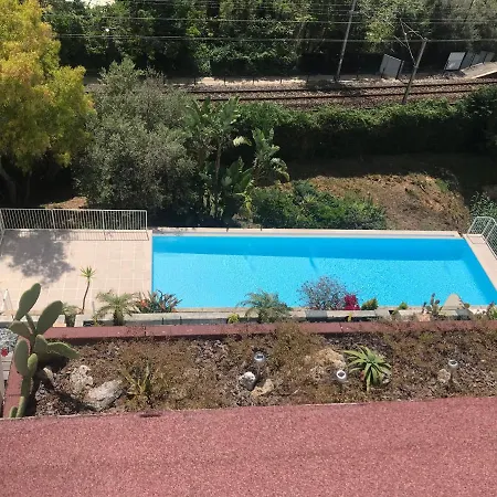 Grazioso Monolocale Con Ampia Terrazza Vista Mare E Montecarlo * Roquebrune-Cap-Martin